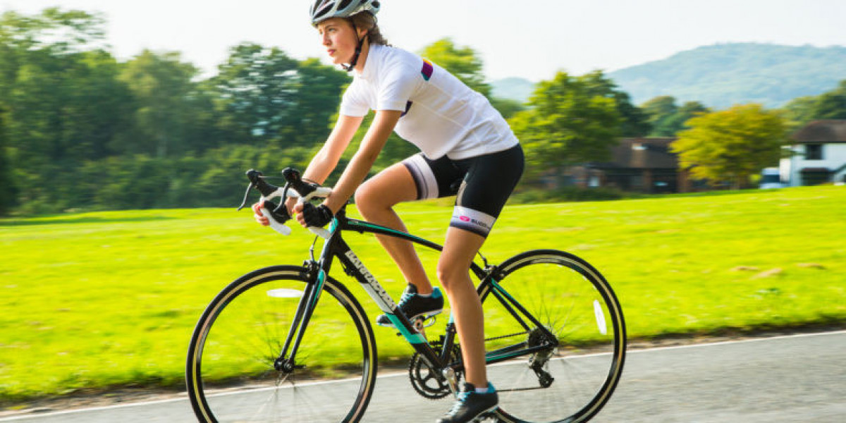 Cyclisme – Endurance, Passion, and the Open Road